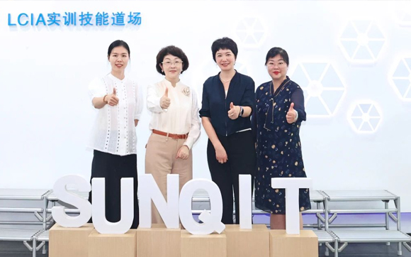 訪企業(yè)，聽心聲、促交流 | 區(qū)工商聯(lián)率隊(duì)走訪興千田